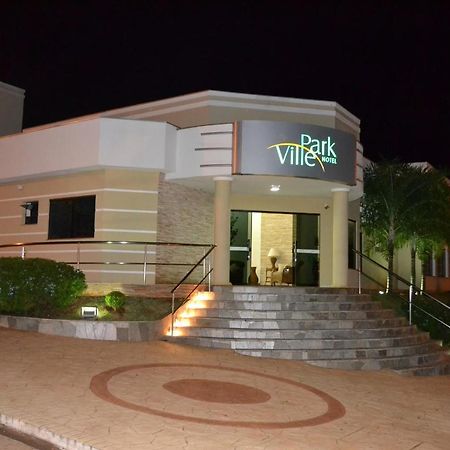 Ville Park Hotel Ourinhos Eksteriør billede